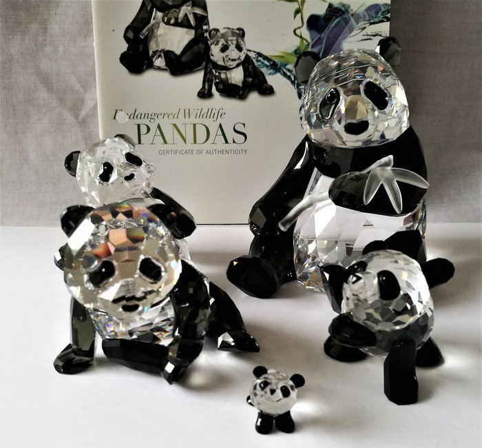 Swarovski - panda family (5)