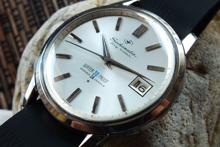 SEIKO "Seikomatic Self Dater" (J13059) Men's Automatic Watch - Vintage Year 1963