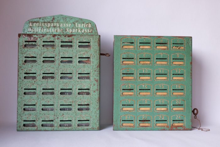 Nordia-Sesam - sparkasse savings cabinet for a pub - approx. mid 20th century - Berlin - metal