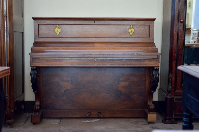 Pleyel Wolff & Cie piano - walnut wood - circa 1887 - France