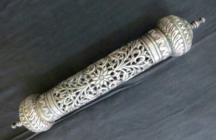Silver scroll parchment document holder message box - India - Late 20th century