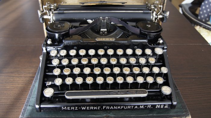 Merz No. 2 typewriter