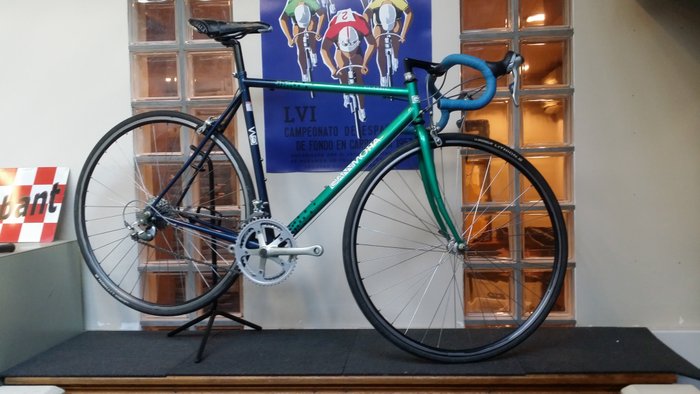 Gianni Motta - classica bicicletta da corsa degli anni 90