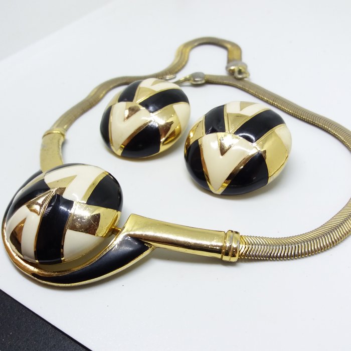 Vintage Helena Rubinstein Enamelled Necklace & Clip On Earrings Black Cream Gold Signed HR Paris