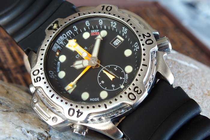 CITIZEN Aqualand Promaster Diver's 200m (5812-H19535)  Men's Watch - Vintage 1980s
