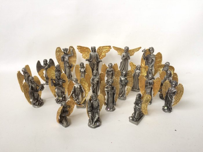 23 Angels figurines tin with gold plated wings