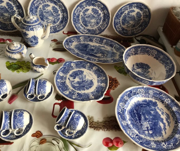 Villeroy & Boch, Burgenland, blue large set composed of 64 pieces. -  Catawiki
