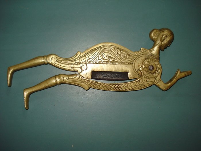 Antique Betel Nut Tang/Pinang scissors - Indonesia - 19th century