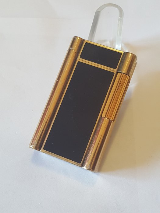 Rare ROTHSCHILD lighter, gold plated, in black Chinese lacquer, revised, lighter briquet Feuerzeug