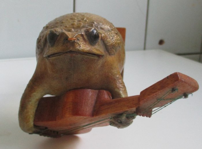 Taxidermy - vintage curiosity - Guitar-playing Frog - Rana sp. - 18cm
