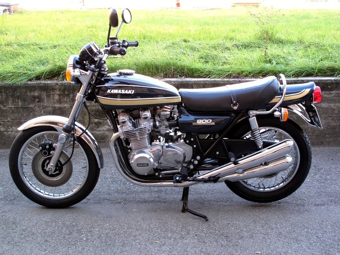 Kawasaki - Z900 - 1975