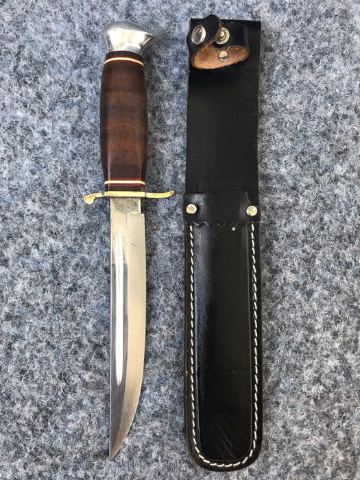 Germany - Hunting Knife/Dagger - Hugo Köller Solingen Germany- Noble Wood Handle with Leather Sheath