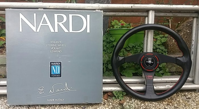 Nardi Personal - Monza Limited Edition - Leather steering wheel