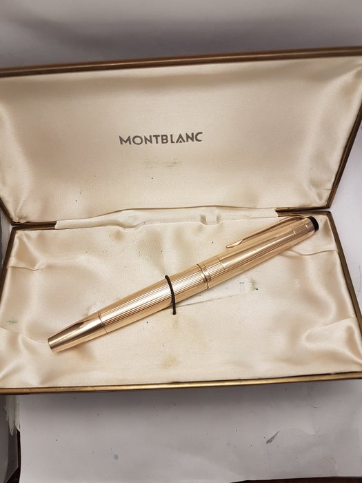 Montblanc 94 solid gold ,585  fountain pen