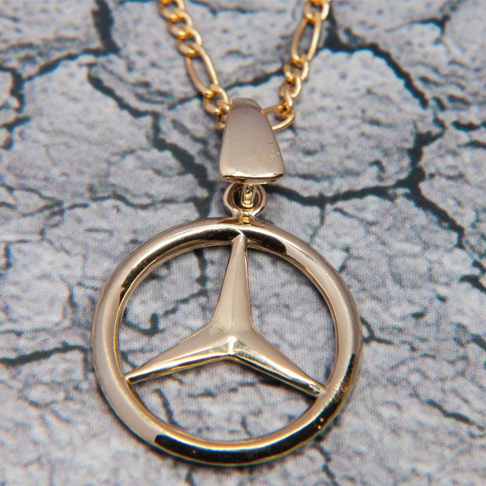 14k 585 Gold Mercedes Benz Emblem / Logo with 50cm chain - Unique work 