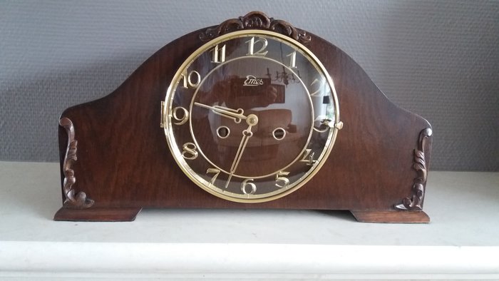 Mantel clock - Emes from Germany - around 1930.