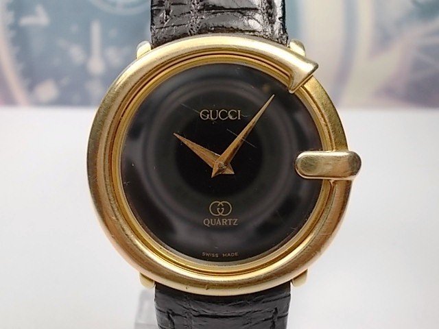 Gucci Quartz model 2000M – Genuine 