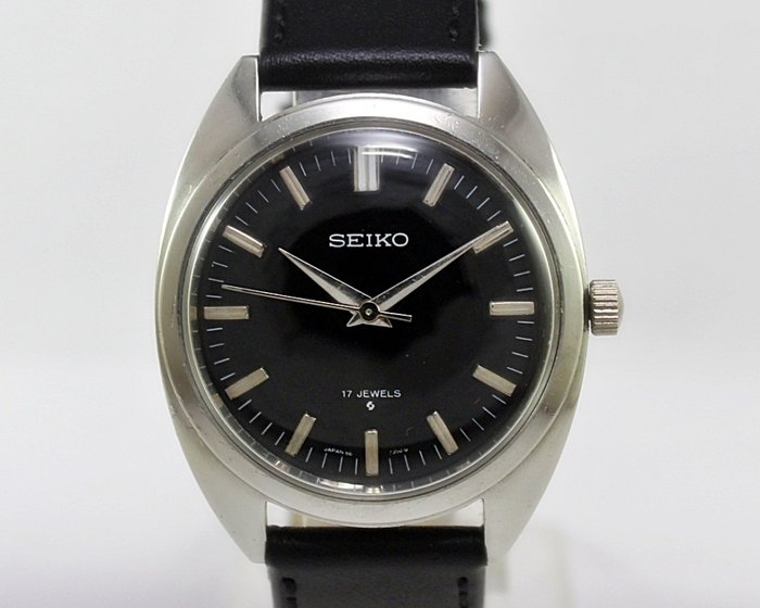  Seiko Ref 66-8040 Black Men's Vintage Wrist Watch 1960s