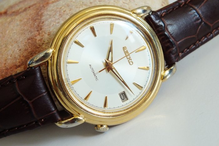 SEIKO "Fancy Lugs" 7002-8010 Goldplated Men's Automatic Watch - 1990s
