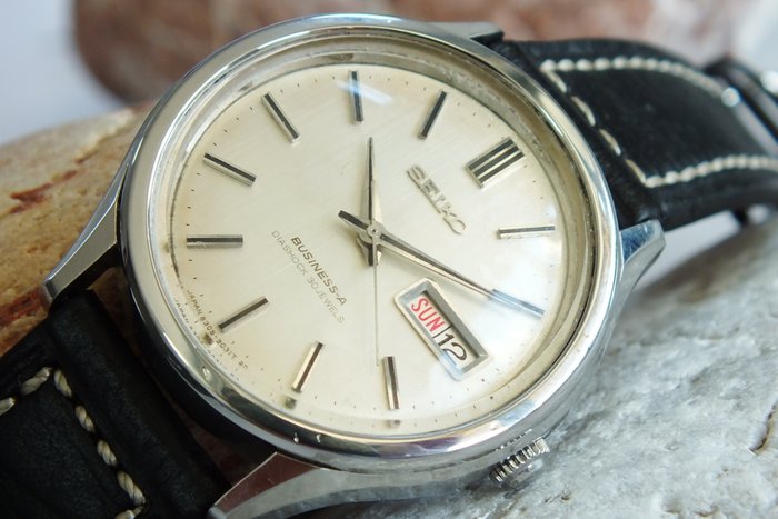 SEIKO "Business-A" 8306-9030 Men's Automatic Watch - Vintage Year 1967