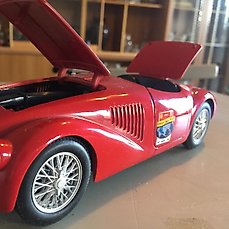 Hot Wheels - Scale 1/18 - Ferrari 125 s 60th anniversary of