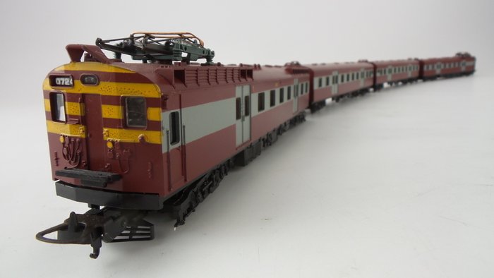 Lima H0 - 149746 - 車組 - 4 Delig treinstel 'Suburban' - SAR