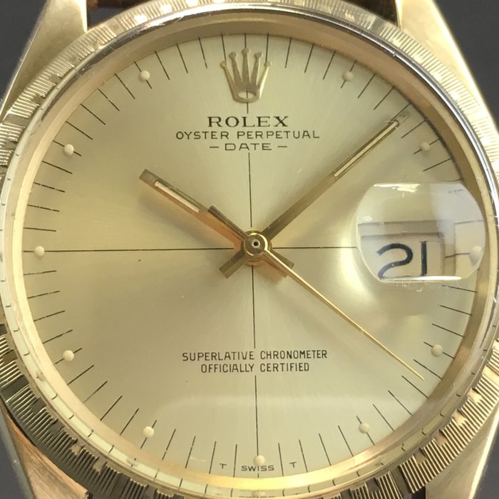 Oyster Perpetual Date Yellow gold 18k 