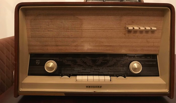 vintage Philips retro radio