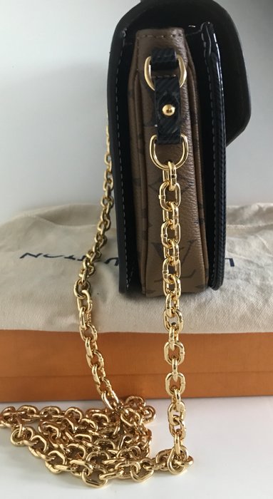 Louis Vuitton - Mini Pochette Metis Crossbody bag - Catawiki