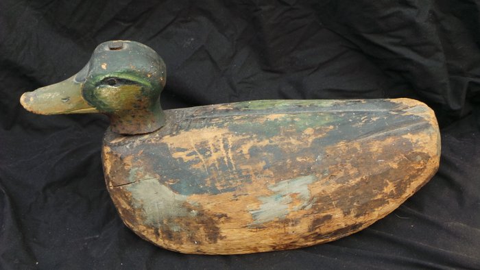 Antique Wooden Decoy Duck/Bird Decoy Appellant - Top piece - Wild Duck 1900-1910