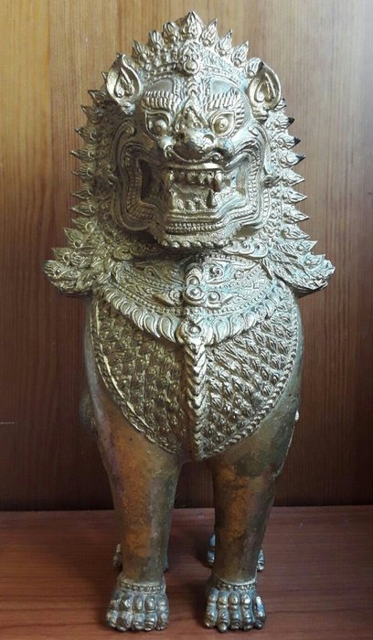 Chinese Foo Dog / Thai Lion seated - Thailand, second half of the 20th Century