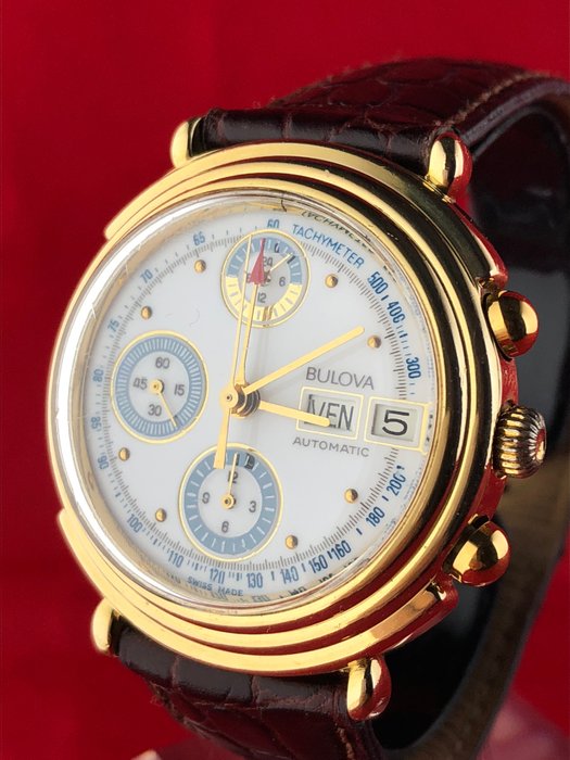 Bulova chronograph, Lemania 5100