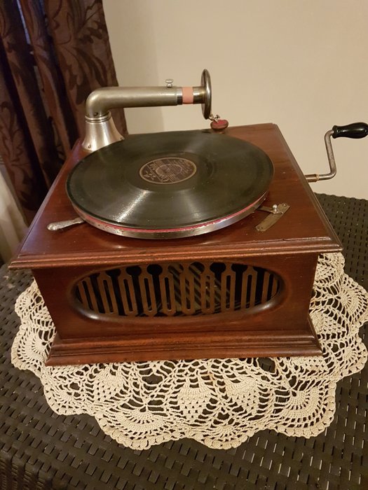 Antique and Rare Pathé Diamond Parlour Gramophone Phonograph