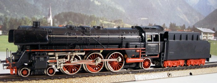 Märklin H0 - F 800 - 媒蒸汽火車 - BR 01 - DB