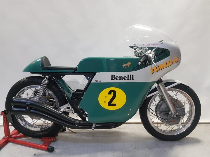 Benelli - Quattro 500 - Réplica Renzo Pasolini - 1974