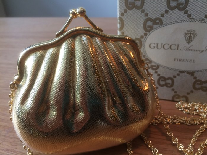 gucci gold clutch bag