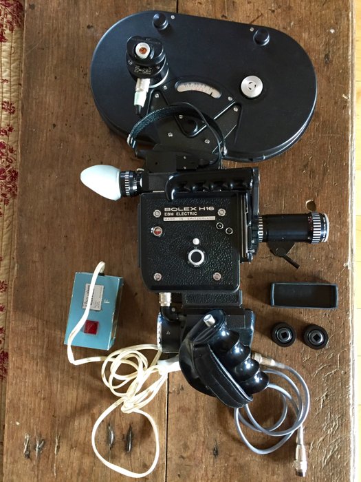 Bolex H16 EBM, 16mm Cine Camera kit, SUPER 16 FORMAT, Kern 17-85 zoom lens, functions perfectly