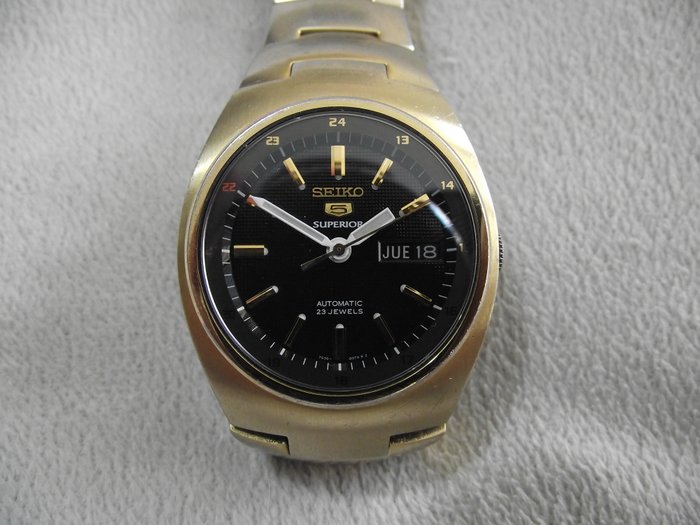 Seiko 5 Superior 7S36 00N0 – Automatic 23 Jewel - day/date window – GLASS CASE BACK – Men's Wristwatch – ca.1990s