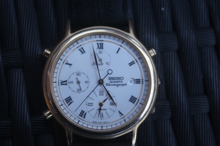 Vintage Seiko alarm 7T32-7A50 chronograph quartz – mens' watch 1984 to 1999