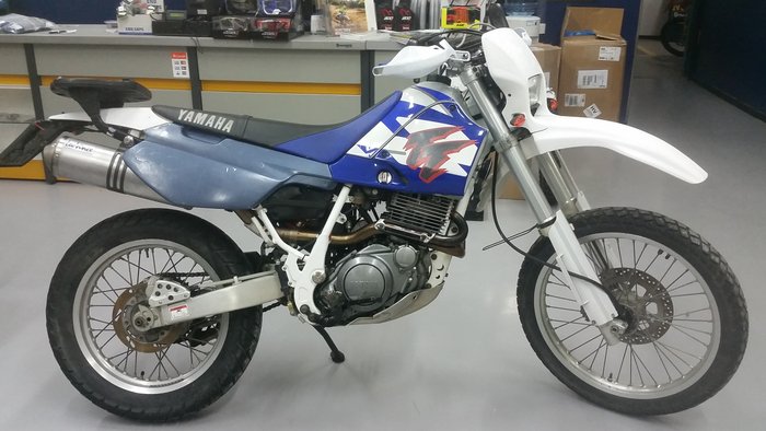 Yamaha - TT 600 - 2001