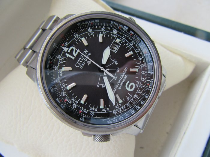 Citizen Pilot Eco-Drive Radio-controlled Sapphire Titanium. Reference: GN-4W-S – Men's wristwatch.