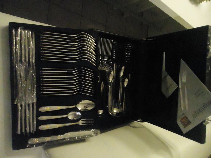 STEIGENBERGER 72-piece cutlery case Gold-polished