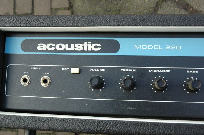 Acoustic Model 220 bass amplifier