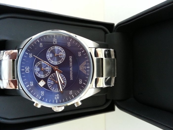 ar5860 armani watch