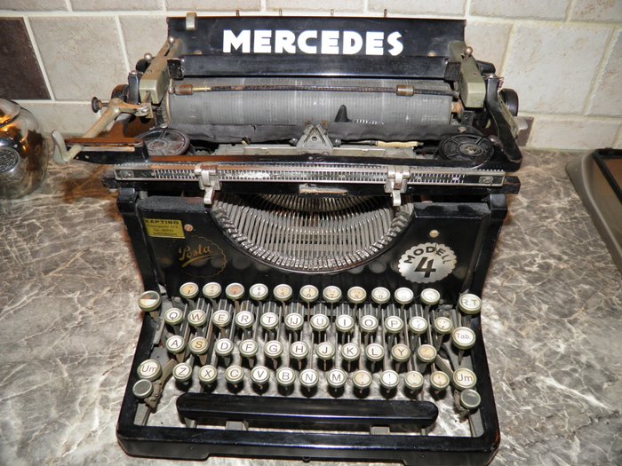 Antique Mercedes Model 4 typewriter - serial number 131025 - year 1925