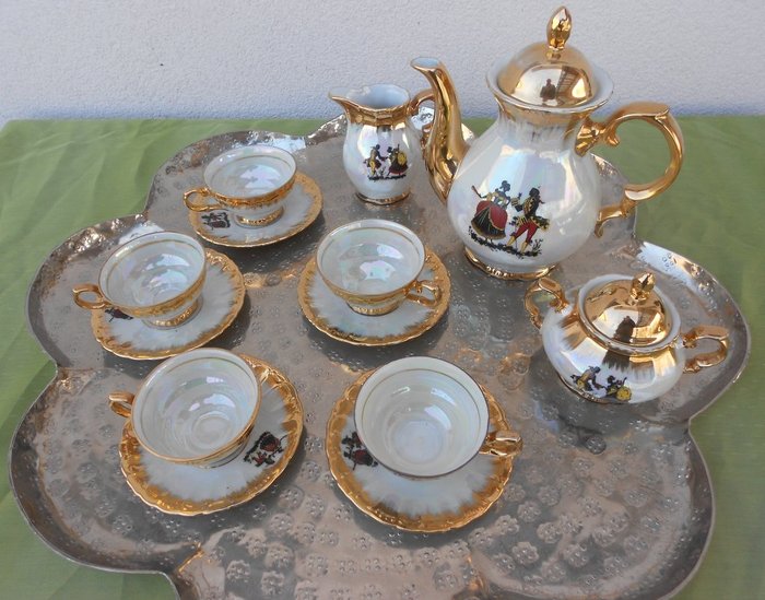 Coffee set in porcelain-Bavaria