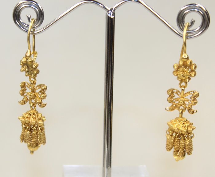Boucles d'oreille portugaises anciennes rare en or massif 19,2 ct faites à la main