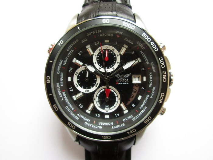 Aviator Traveller collection chronograph, ref. AVW8974G76 – men's wristwatch – 2015, never worn