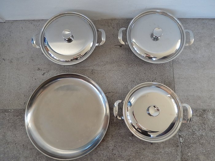 Vintage Alessi bowls with lids and flat round bowls -stainless steel