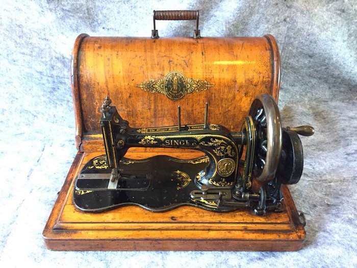 Rare early Singer 12K Violin base sewing machine, 1887